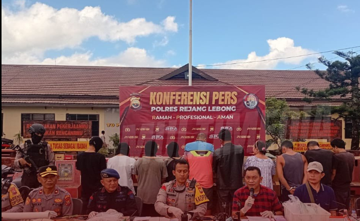 Polisi Gerebek Pusat Narkoba dan Judi di Rejang Lebong, 10 Pelaku Ditangkap